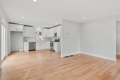 180BarkerRdWarehamMA02538-018