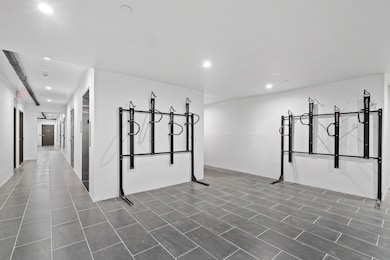 unlisted-address, Jackson Heights, NY 11372 - photo 6