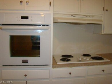 3233 Brower Mill Rd, Seagrove, NC 27341 - photo 7