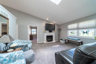 Gas log fireplace and cathedral ceilings!