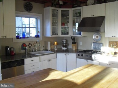 871 Old Chapel Rd, Boyce, VA 22620 - photo 3