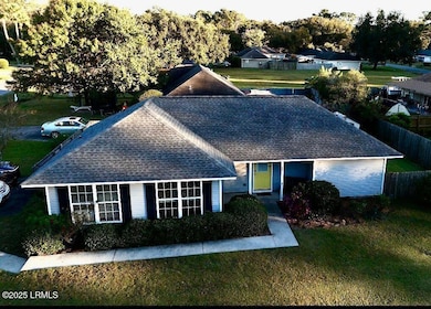 25 Shamrock Cir, Hilton Head Island, SC 29926 - photo 2