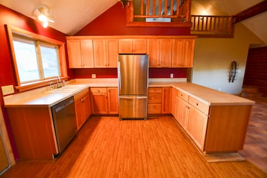 812 Railroad Ln, Lewistown, MT 59457 - photo 4