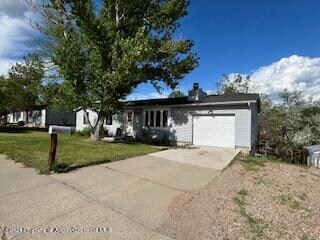 843 Columbine St, Craig, CO 81625 - photo 5