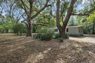 39720 Sunburst Dr, Dade City, FL 33525 - photo 4