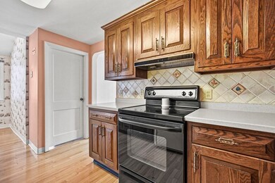 46 Banbury Ave, Waltham, MA 02451 - photo 5