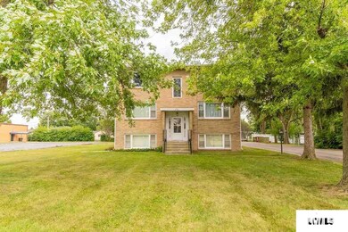 2020 N Kickapoo St, Lincoln, IL 62656 - photo 2