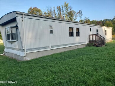 1976 mobile on block foundation