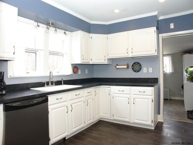 58 Hudson Ave, Delmar, NY 12054 - photo 3