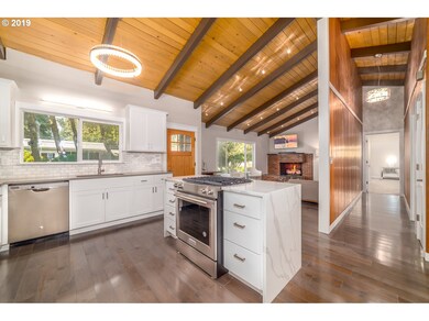 1545 Russet Dr, Eugene, OR 97401 - photo 3