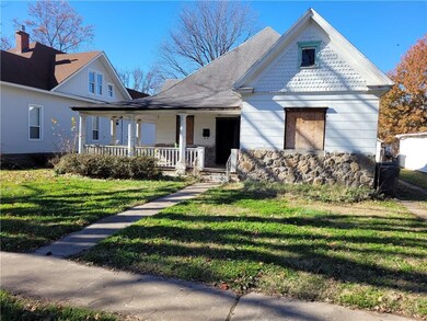 510 N 3rd St, Rogers, AR 72756 - photo 2