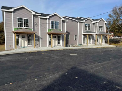 11 Putnam St, Nashua, NH 03064 - photo 2