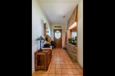 571 Center Point Rd, Fredericksburg, TX 78624 - photo 5