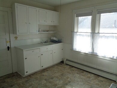 90 Richard St unit 2, Cranston, RI 02910 - photo 5