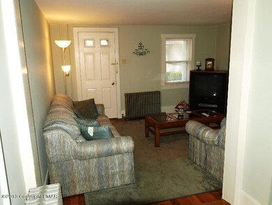 107 W Ridge St, Lansford, PA 18232 - photo 5