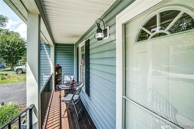 Enjoy newer VINYL SIDING
