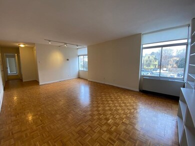 221 Mt Auburn unit 111, Cambridge, MA 02138 - photo 5
