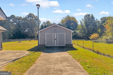 809 Parker Ct NW, Monroe, GA 30656 - photo 5