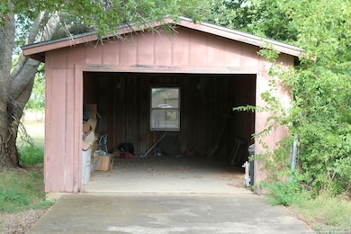 5815 Pioneer Estate, San Antonio, TX 78245 - photo 3
