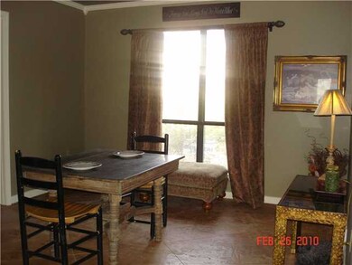 Very cozy and warm breakfast area. Scored concrete