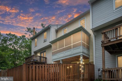 15483 Cliffview Dr, Dumfries, VA 22025 - photo 2