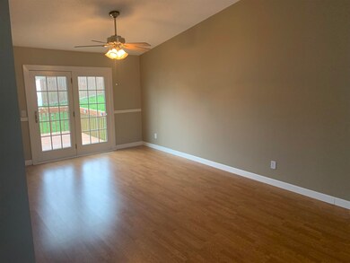 1338 W 47th Ct, Davenport, IA 52806 - photo 4