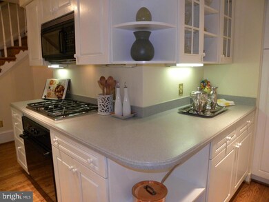 460 S Union St, Alexandria, VA 22314 - photo 7