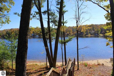 132 W Ridge Cir, Le Roy, MI 49655 - photo 6