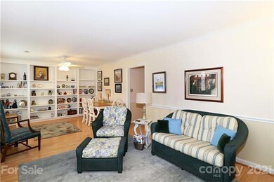 133 N Oakwood Dr unit 133, Statesville, NC 28677 - photo 6