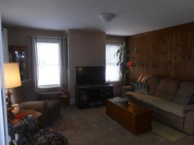 12 Main St, Bennington, NH 03442 - photo 4
