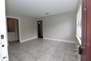 7249 Boggess Rd, Houston, TX 77016 - photo 5