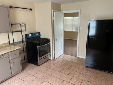 3433 Goodhope St, Houston, TX 77021 - photo 4