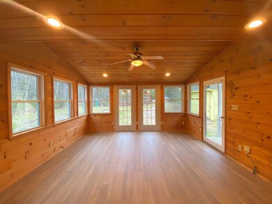 59 Red Fox Crossing, Hillsborough, NH 03244 - photo 4