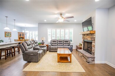 35 Radcliffe Dr, Bella Vista, AR 72714 - photo 6