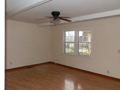 106 Ernest Dr, Tunnel Hill, GA 30755 - photo 3