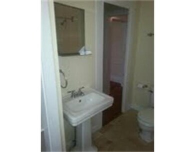 22 Newhall St unit 4, Lynn, MA 01902 - photo 6