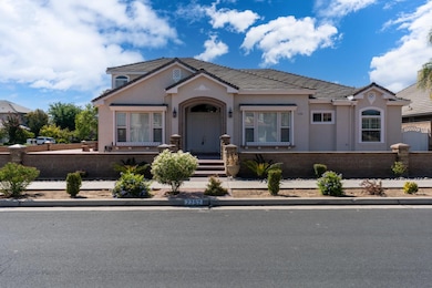 7752 N Gilroy Ave, Fresno, CA 93722 - photo 5