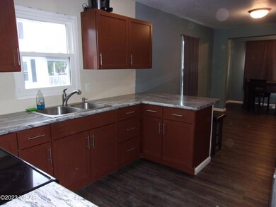915 E. 5TH, DELPHOS 003