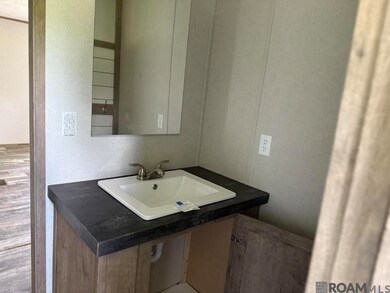 9433 Prestenback Rd, Maringouin, LA 70757 - photo 7