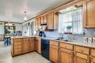 487 Saint Mark Ave, Opelousas, LA 70570 - photo 3