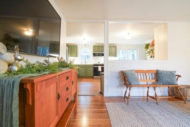 222 Spikenard Cir, Springfield, MA 01129 - photo 4