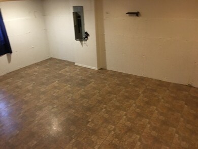 17963 Edwards Ave, Country Club Hills, IL 60478 - photo 2