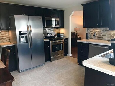 329 Summit Blvd, North Tonawanda, NY 14120 - photo 5