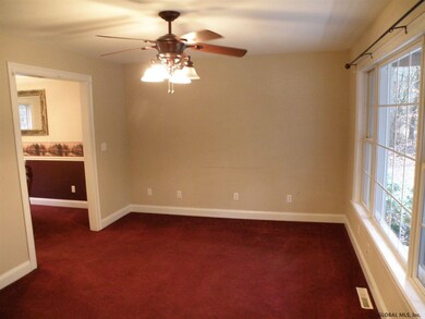 97 Chelsea Dr, Saratoga Springs, NY 12866 - photo 5