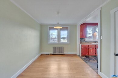 1031 W 12th St, Waynesboro, VA 22980 - photo 7