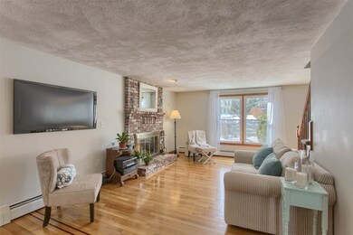 4 Cardinal Cir, Nashua, NH 03063 - photo 5