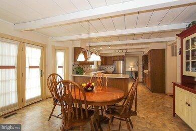 9823 Log House Ct, Gaithersburg, MD 20882 - photo 7