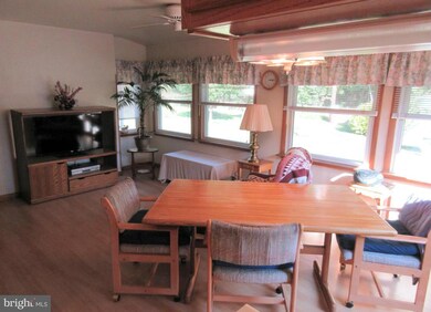 2513 Lakeview Ave, Sparrows Point, MD 21219 - photo 6