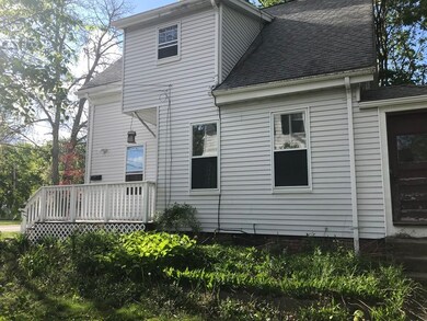 137 Myrtle St, Rockland, MA 02370 - photo 3