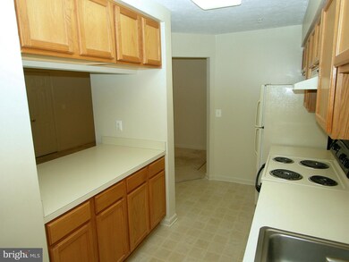3710 Excalibur Ct unit 104, Bowie, MD 20716 - photo 7